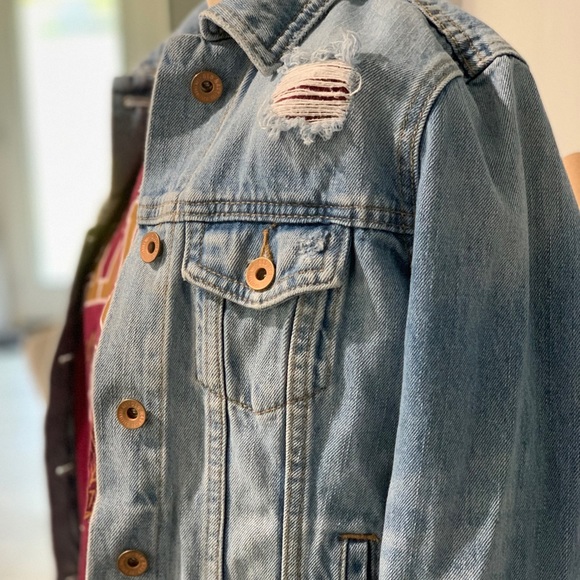 Jean Jacket - Picture 1 of 3
